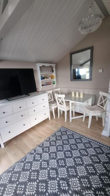 No. 4 Sunny Lodge By The Sea Aberystwyth Exteriör bild