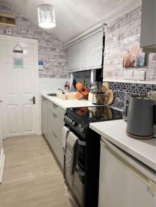 No. 4 Sunny Lodge By The Sea Aberystwyth Exteriör bild